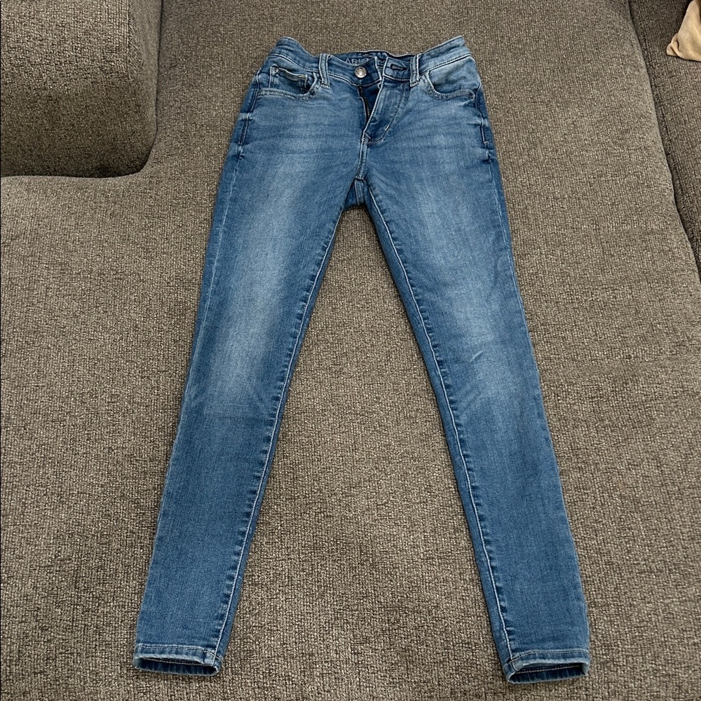 Arizona Jean Company Women's Light Blue Skinny Jeans